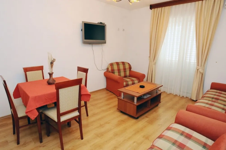 Premium Apartment