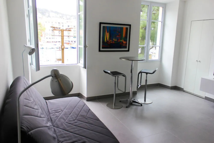 Okeanos Apartment
