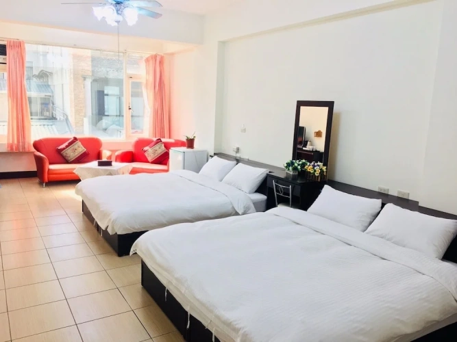 Classic Quadruple room
