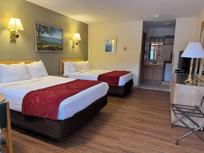 Deluxe Quadruple room
