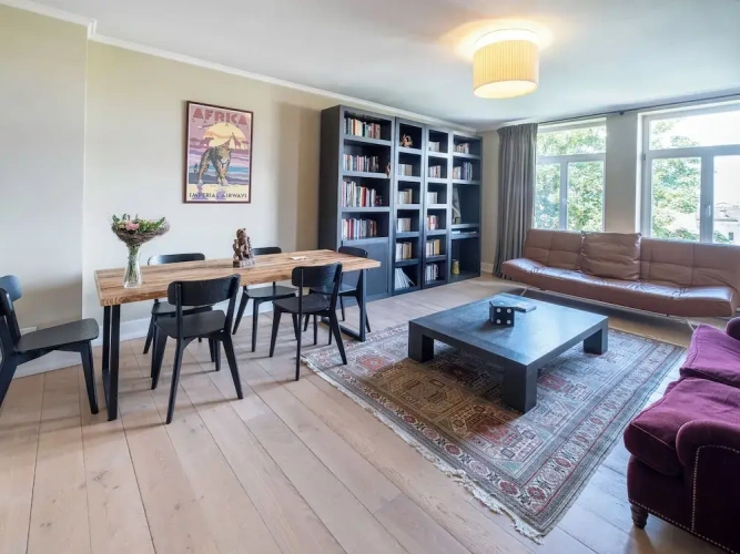 Apartment with balcony