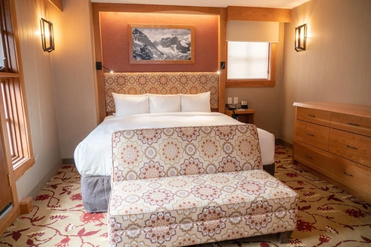 Double Suite with mountain view
