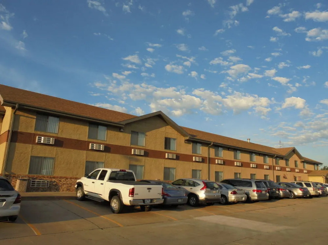 Super 8 Hastings - Hastings, NE