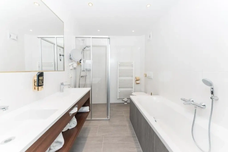 1 Bedroom Double Suite