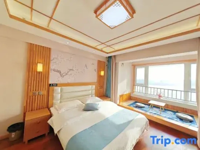 Standard Double room with harbour view