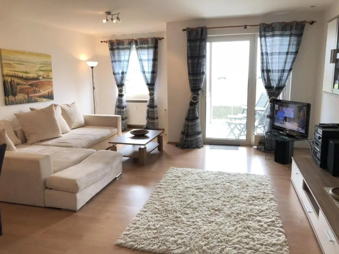 Apartment 10