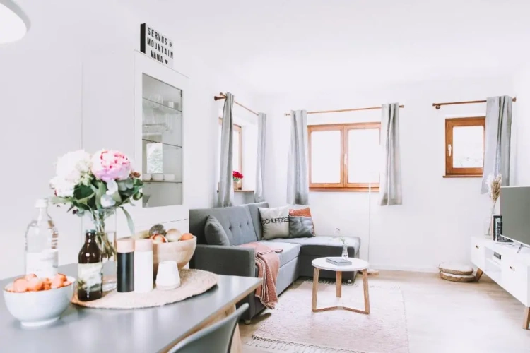 2 Bedrooms Cottage