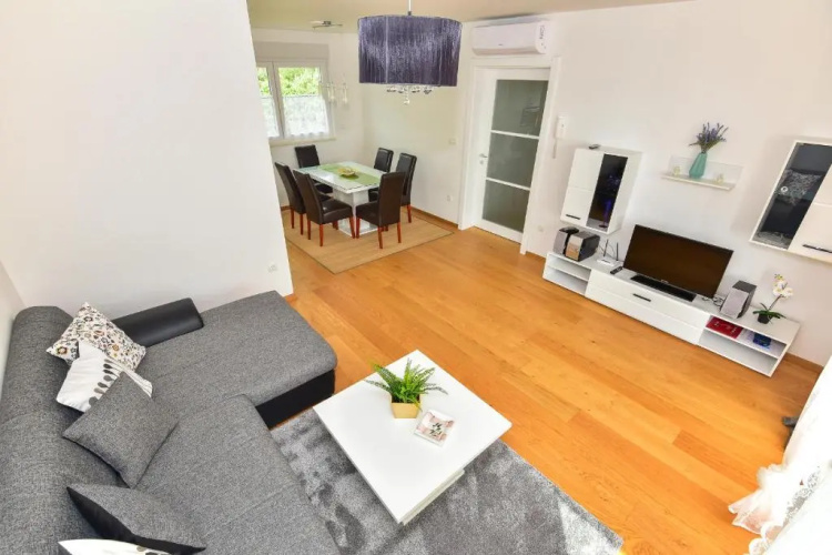 Apartments Evelin