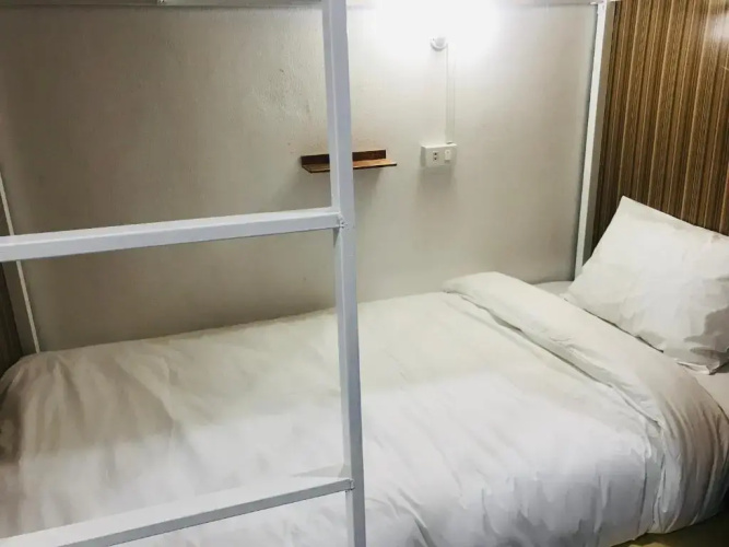 Naga Hostel & Café