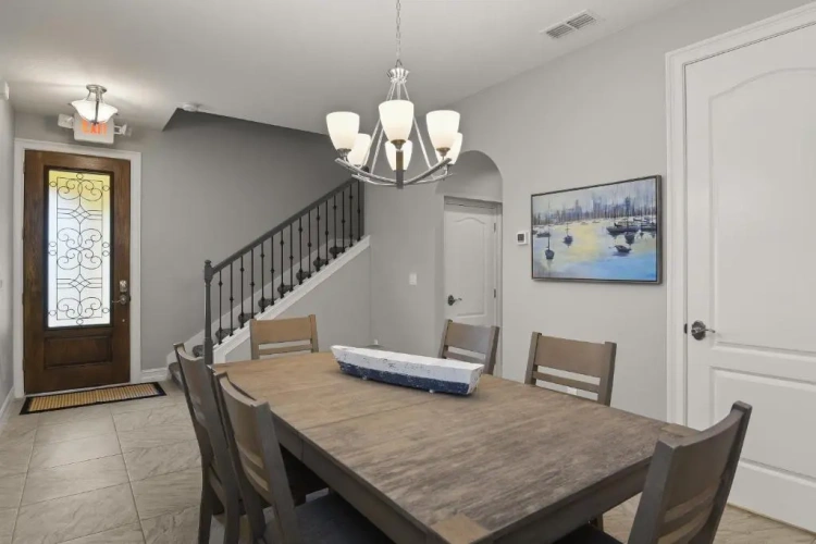 3 Bedrooms Cottage