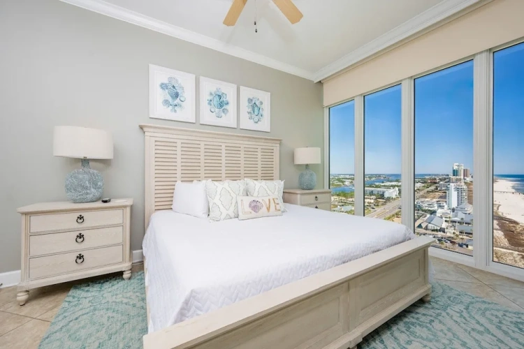 4 Bedrooms Standard room