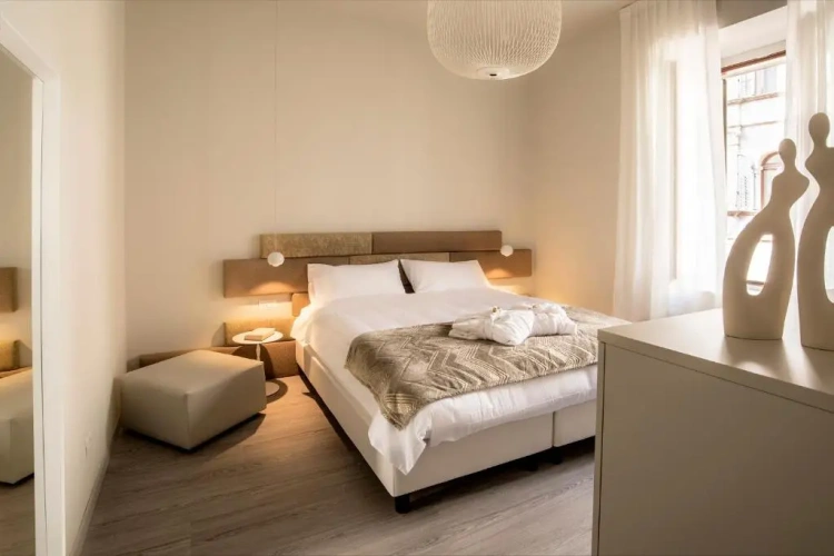 2 Bedrooms Apartment