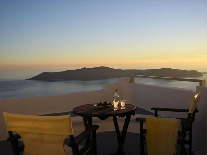Irida Santorini