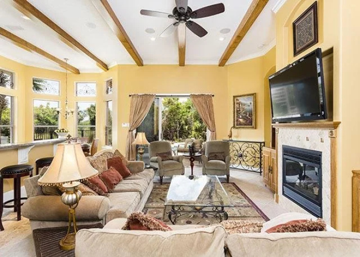 Casa Del Sol 5 Br home by RedAwning