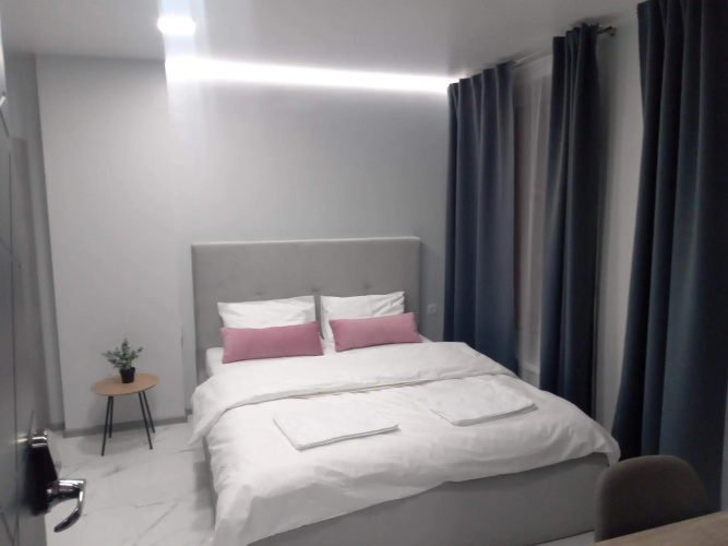 Pure Apartments VIP 4