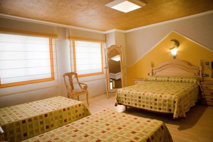Standard Quadruple room