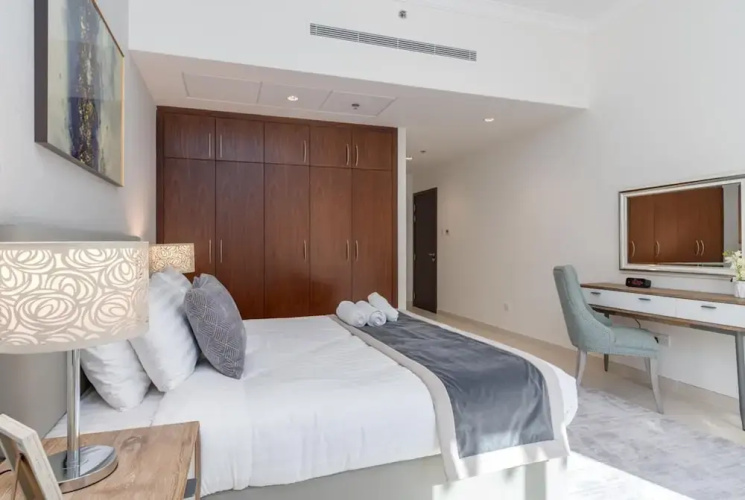 3BR Townhouse w Private Pool