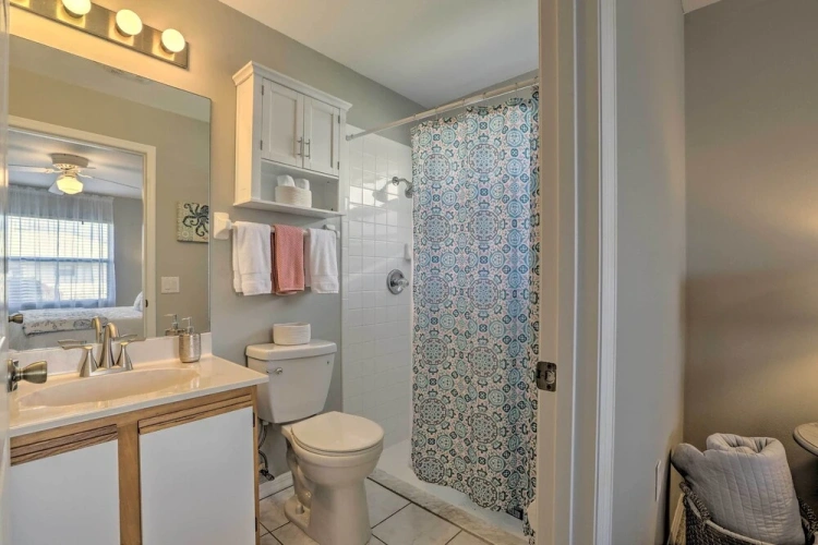 2 Bedrooms Villa