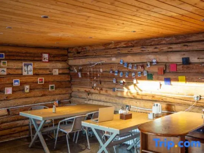 Hemu Youhe Mountain Lodge