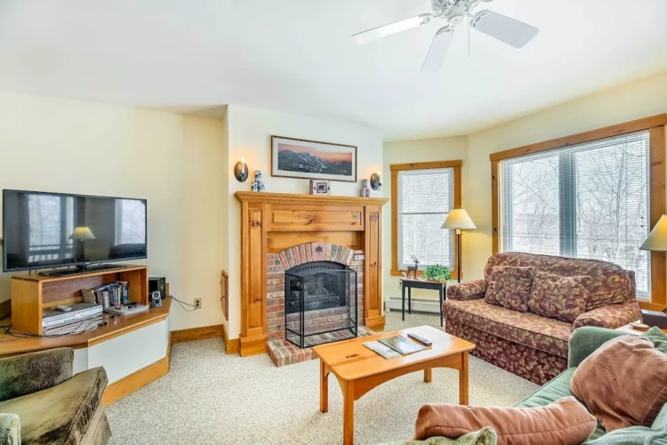 3 Bedrooms Apartment with balcony