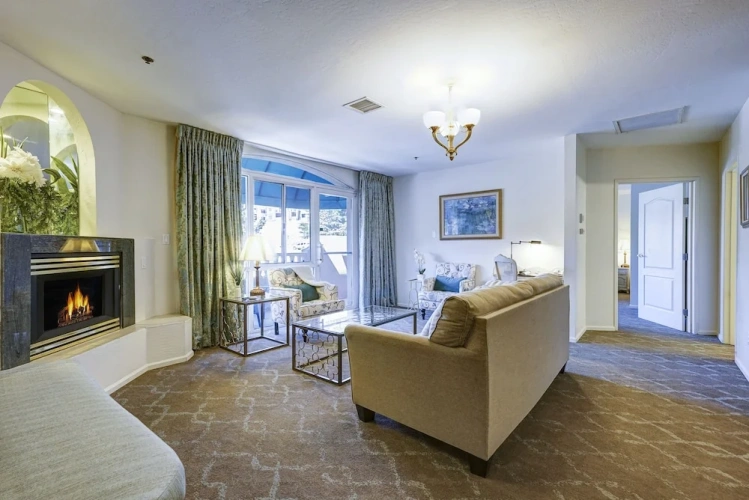 Luxury Double Suite with balcony