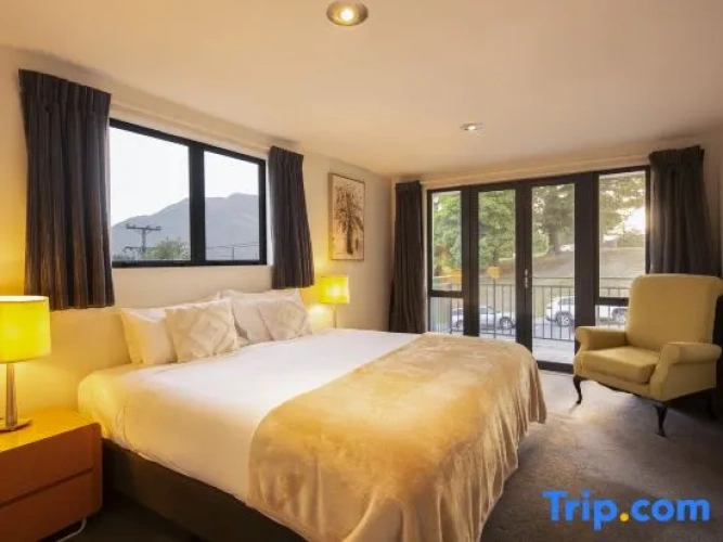 3 Bedrooms Standard room