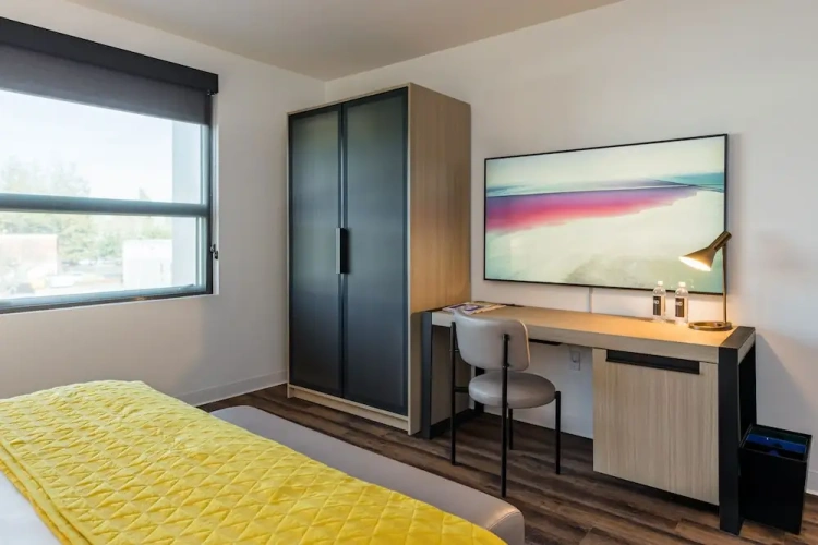 Premium Quadruple room