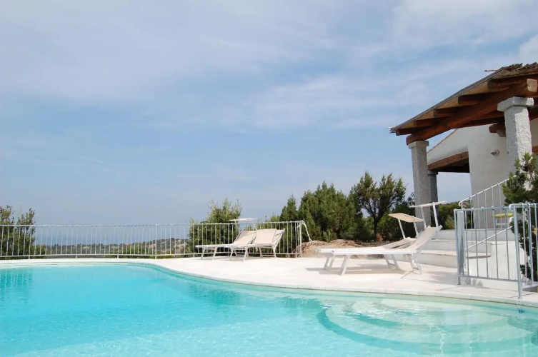 Villa Monti di Mola