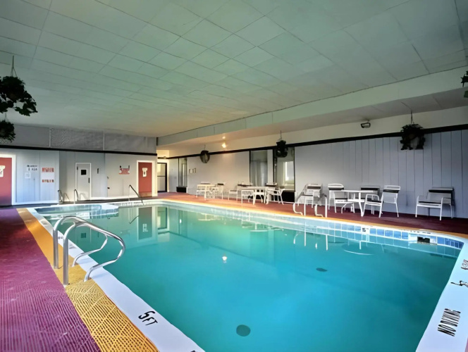 Days Inn & Suites Mt Pleasant