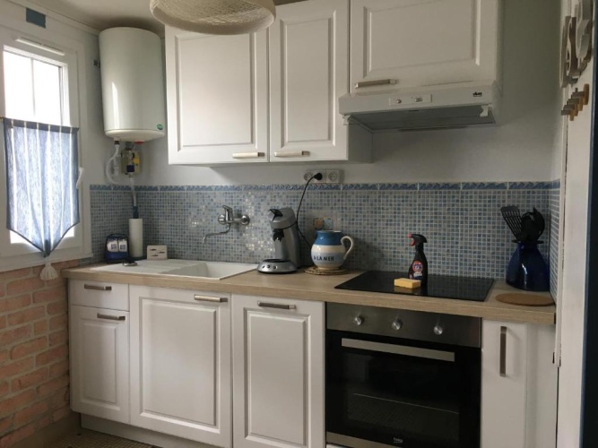 2 Bedrooms Cottage