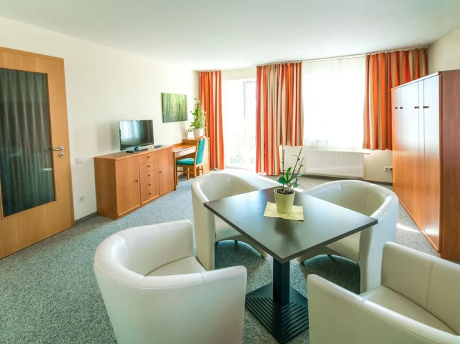 DW Hotel Zur Sonne
