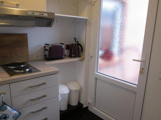 Haus Dreimaster Single-Wohnung ohne Wohnzimmer