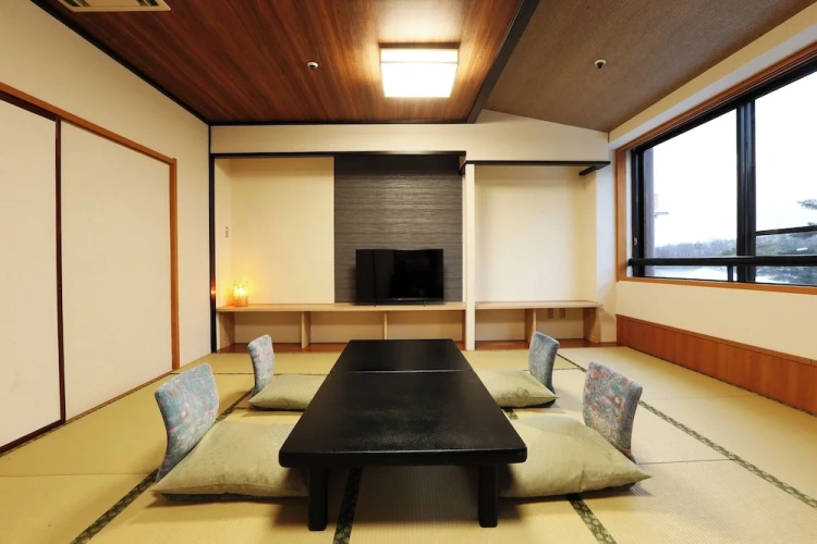 Main Guest Hall room
