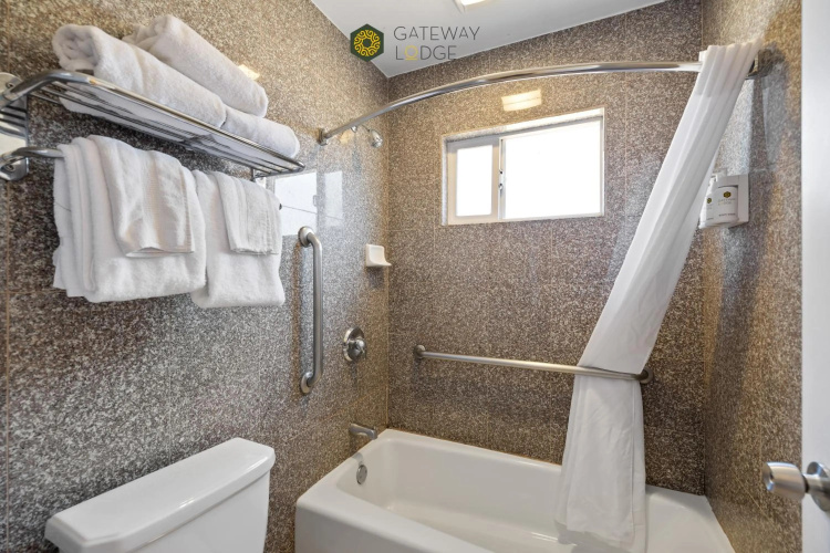 Gateway Lodge Motel photo 10