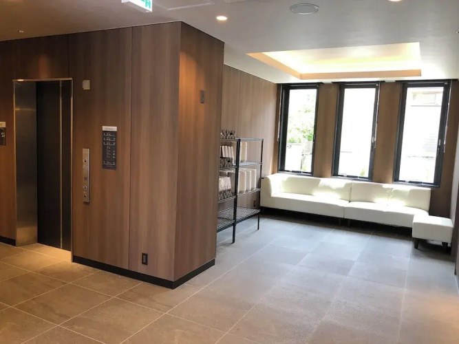 Hotel Crown Hills Goi