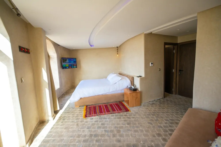 Bhalil Farm House