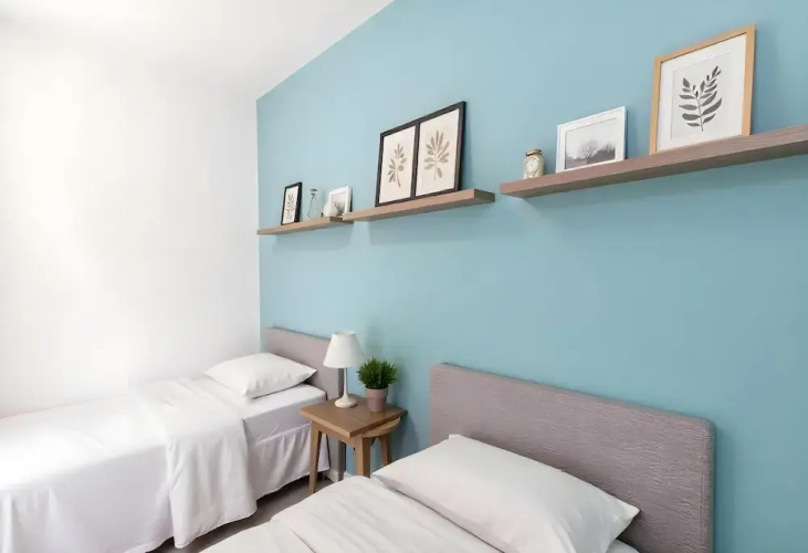 Bright & Relaxing Full Apartment