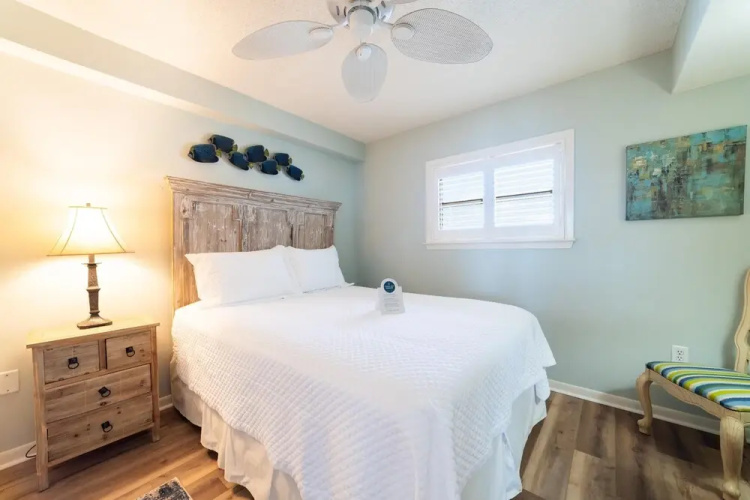 Seaside Beach & Racquet 3504