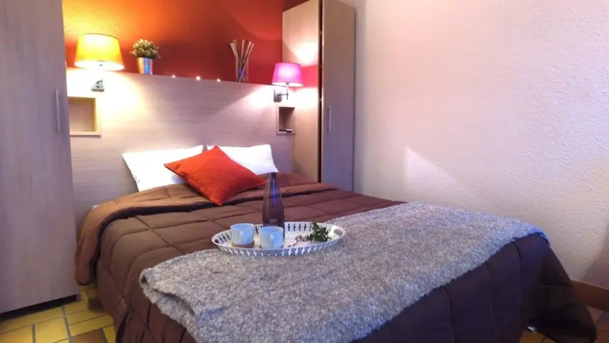Apartment With Balcony or Terrace