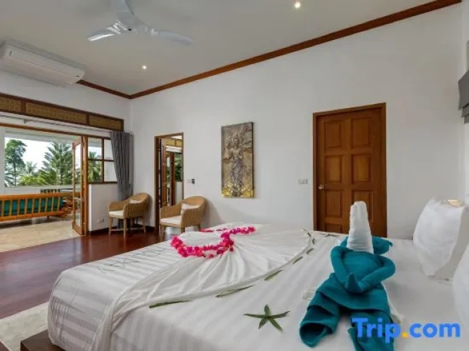 3 Bedrooms Villa