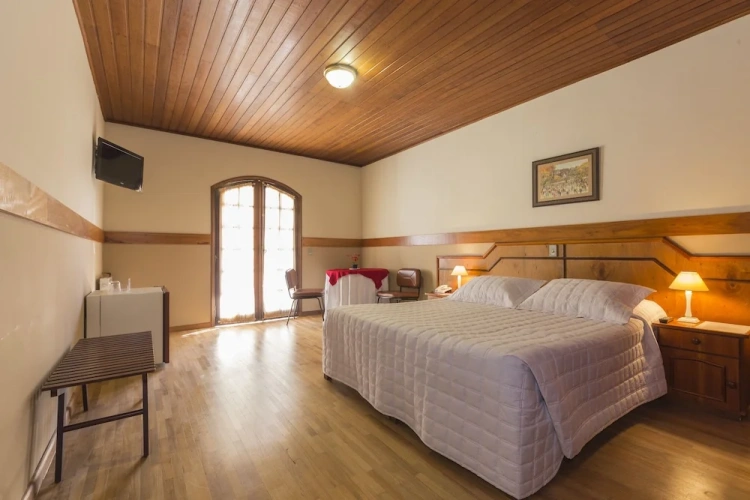 Standard Triple room with balcony