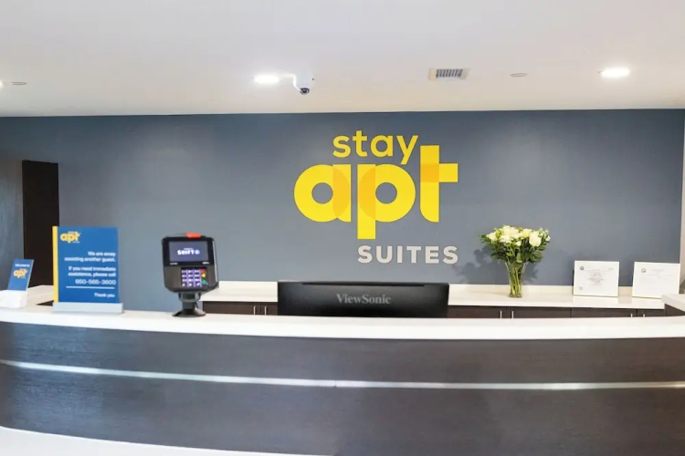 Stayapt Suites Pensacola-uwf/west Florida Hospital Area - Pensacola, FL