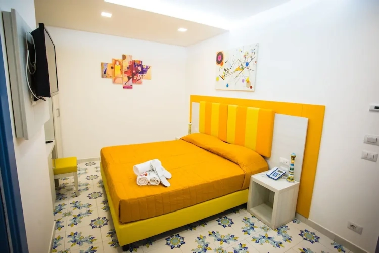 Standard Double room with courtyard view