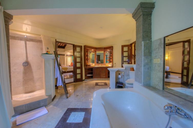 Hotel Vila LumbungOver view