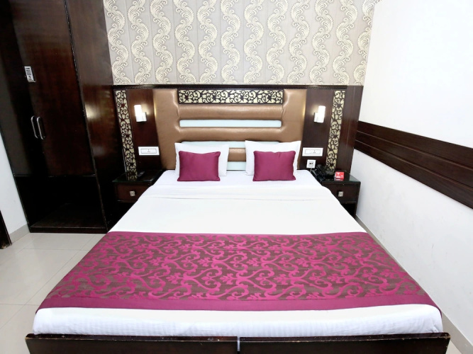Hotel E hteen