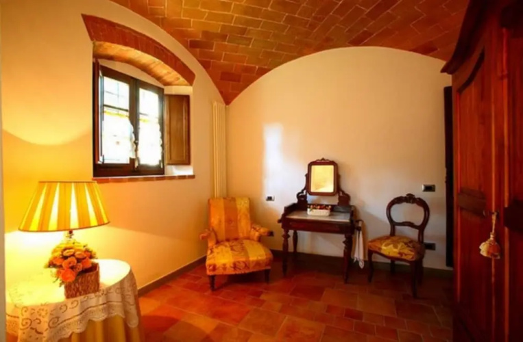 Podere Lucignano Secondo Agriturismo