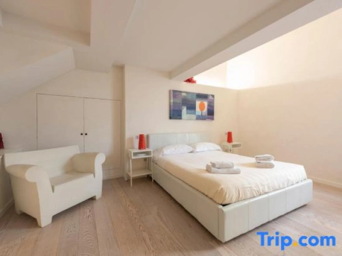 3 Bedrooms Double Apartment