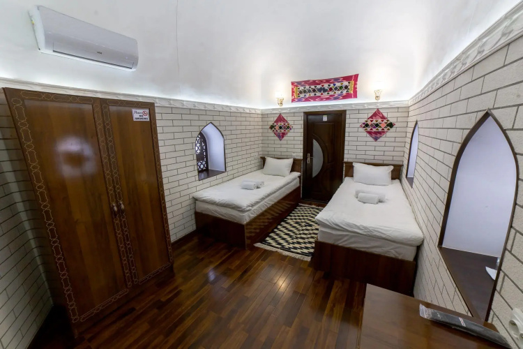 Feruzkhan Hotel