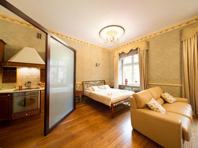 Deluxe Apartment