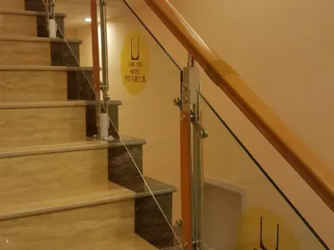 Shiyou Theme Smart Apartment (Dali Railway Station)